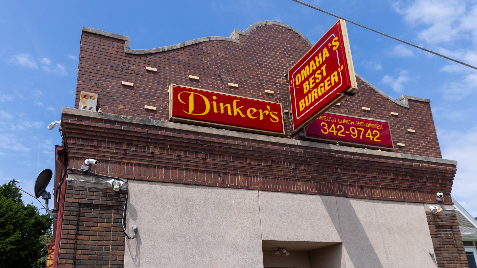 Dinker's paying homage to its 'polka king' founder for the Omaha bar's 60th anniversary